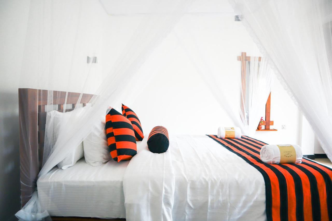 Duet Hearts Bed and Breakfast Ella Eksteriør billede